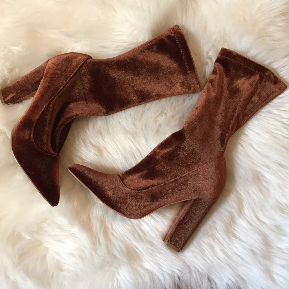 Suede brown booties